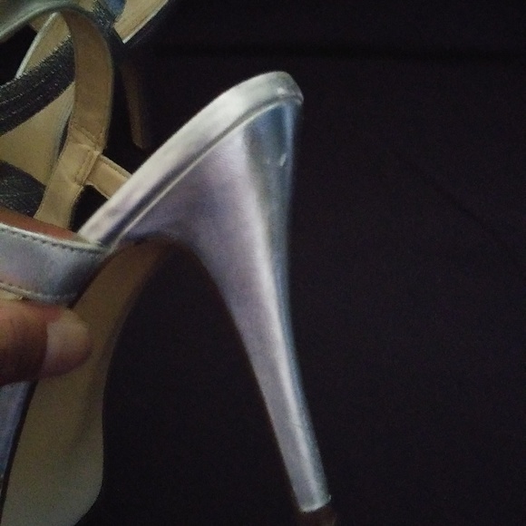 Maripe Silver Stilletos - Picture 5 of 8